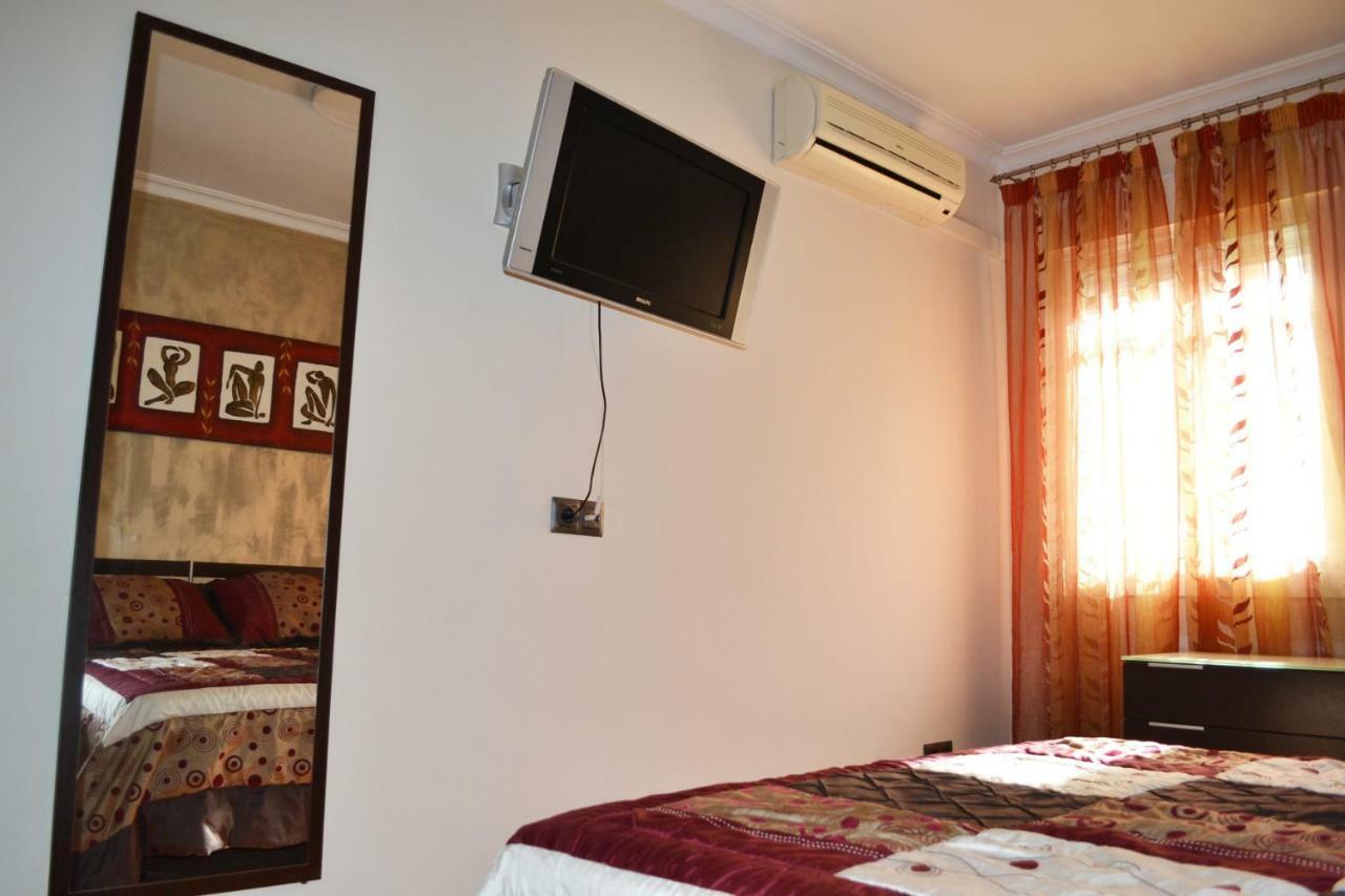 Apartamento Acogedor, Excelente Ubicacion, 10 Min Centro Daire Sevilla Dış mekan fotoğraf